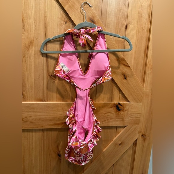 Women's Size S Aerie Ruffle Halter 1 One Piece Bikini Swimsuit Floral Pink NWT - Picture 3 of 5